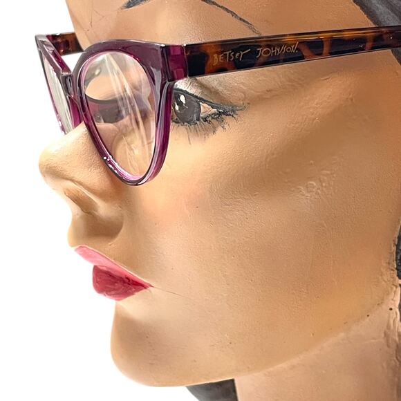 Betsey Johnson +2.00 Reading Glasses Readers Cat Eye Maroon Tortoiseshell - Picture 3 of 3